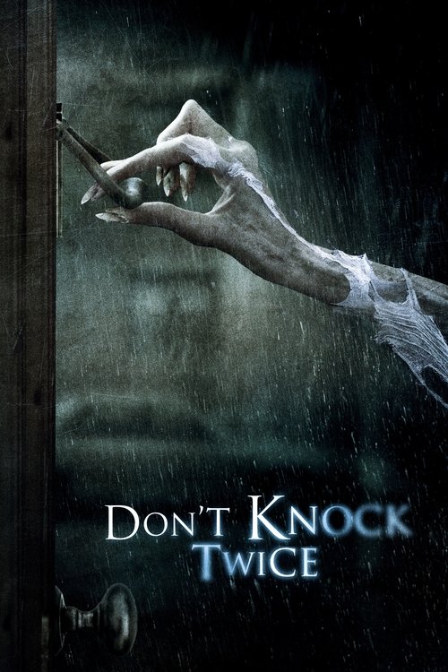 Lucy Boynton in Don't Knock Twice (2017)