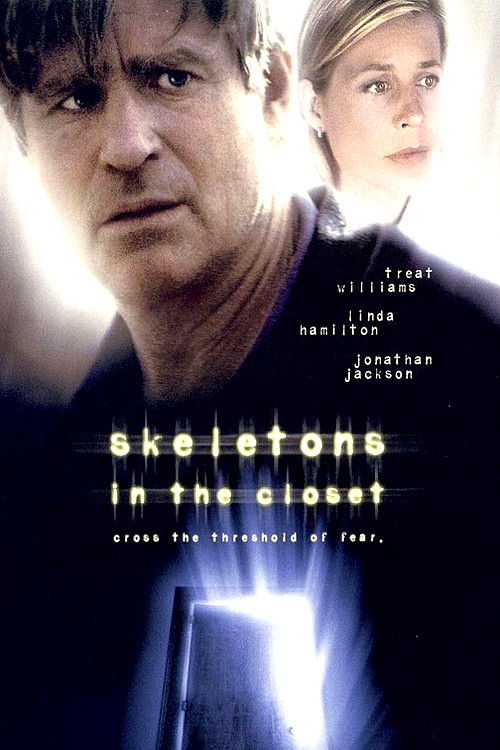 Linda Hamilton in Skeletons in the Closet (2001)